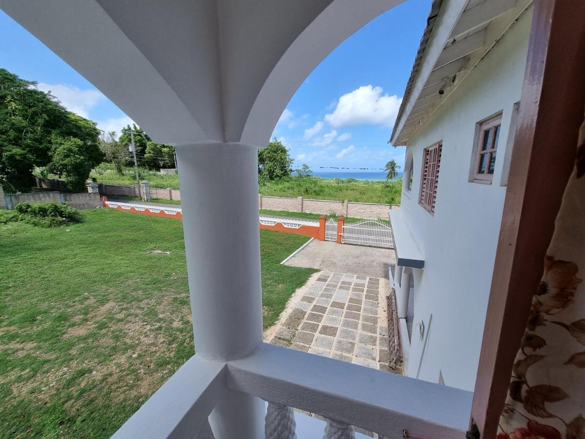 Shaw Park Gem Apt 12D Ocho Rios Exterior foto